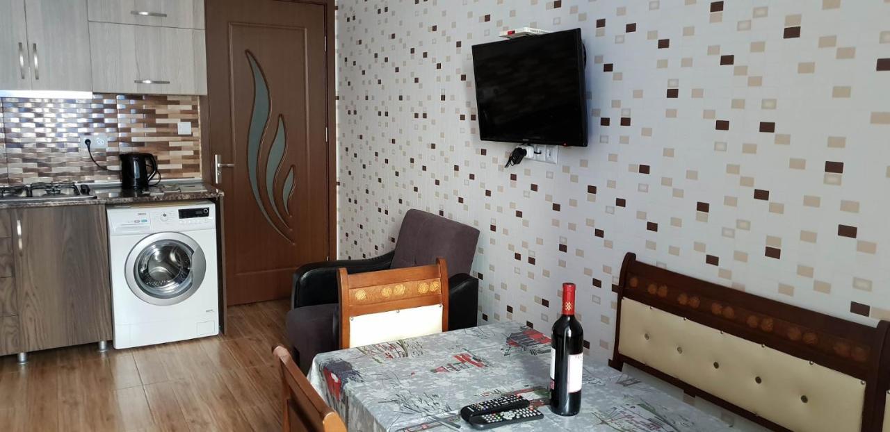 Apartment Rustaveli 59 Batumi Eksteriør billede